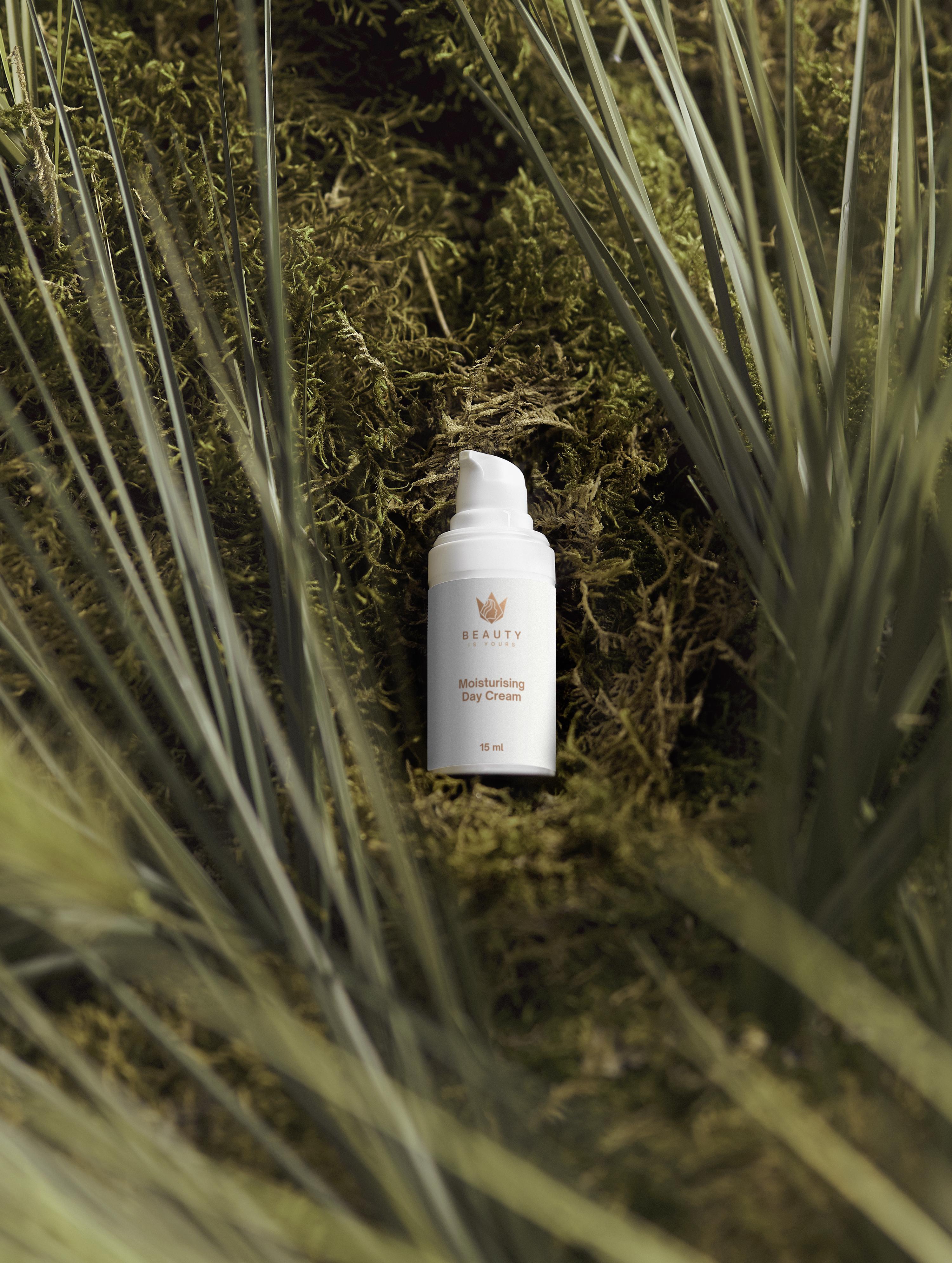 Moisturising Day Cream - 15 ml